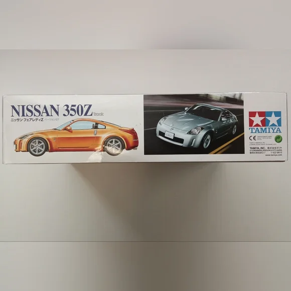 Tamiya Nissan 350Z Track Model Kit 1/24 Scale